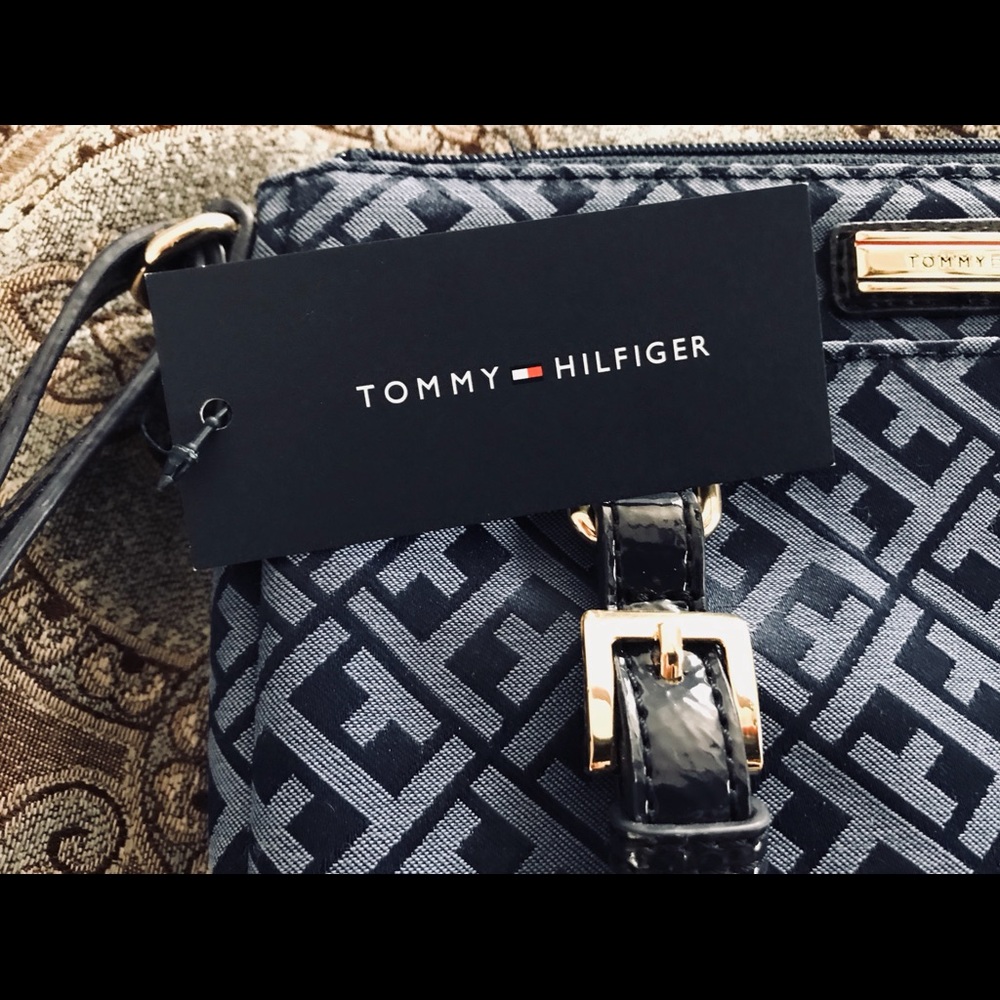 BRAND NEW Tommy Hilfiger handbag